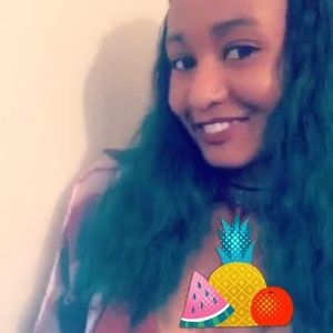 Meet your Posher, Monique